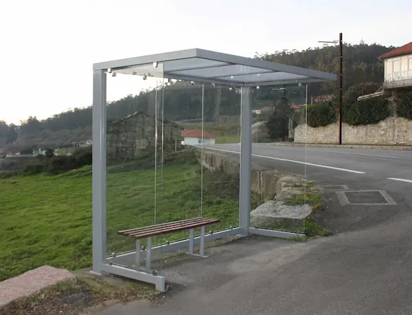Marquesina autobus modelo Armenteira